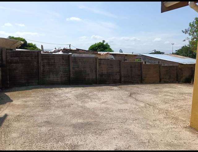 3 BEDROOM HOUSE FOR SALE IN KWAMASHU